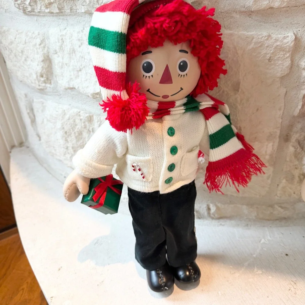 Vintage Raggedy Ann‎ and Andy Christmas Porcelain Dolls Holiday Outfits 15